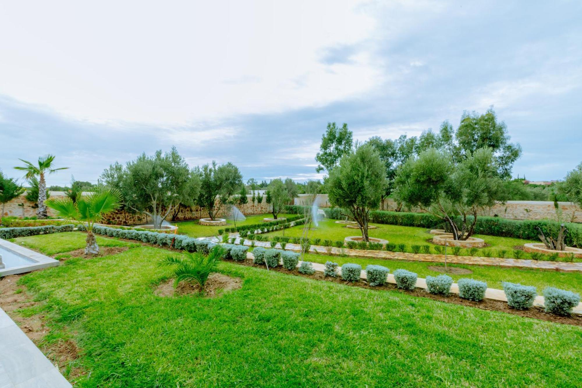 Villa Isaac Et Seghir , Casa Lila Gardens Piscine Chauffee เอสเซาอิรา ภายนอก รูปภาพ